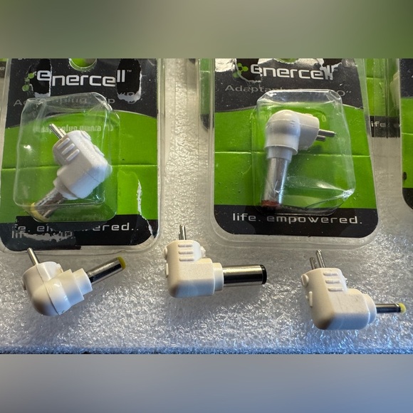 Lot of 36 Assorted Radio Shack Enercell Adaptaplug Tips (New/Open Box) - Picture 4 of 4